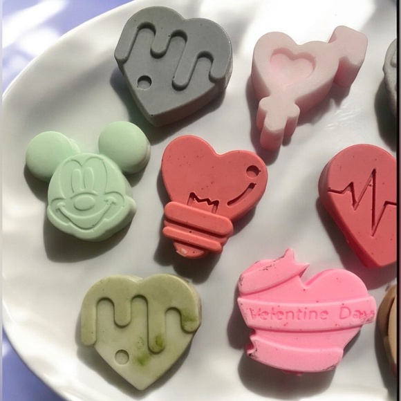 4 set handmade soap samples 1.5x1in inch 2oz can be your choice of scent… - Picture 4 of 5